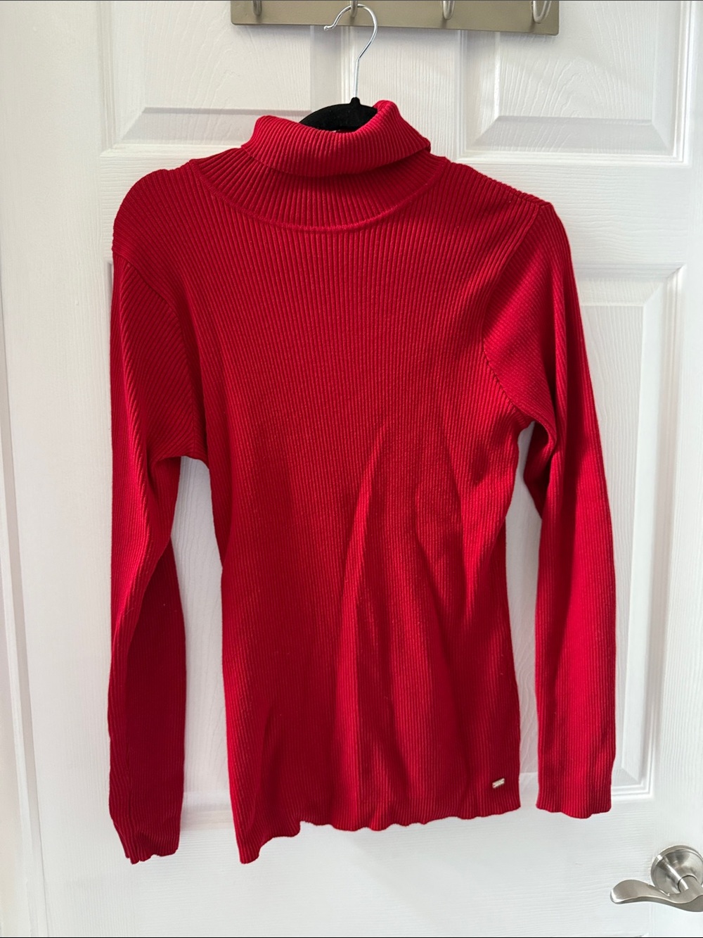 Red Ribbed Turtleneck Sweater - Women